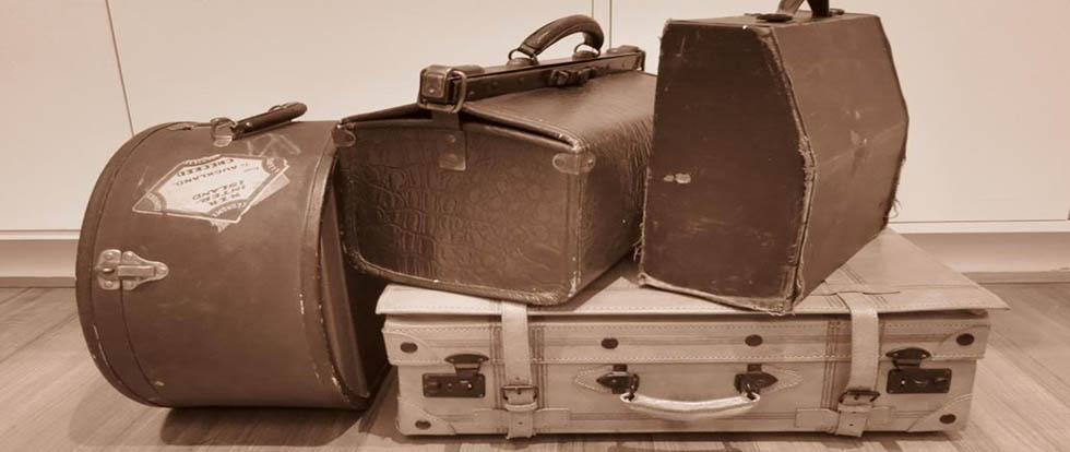 travel suitcases